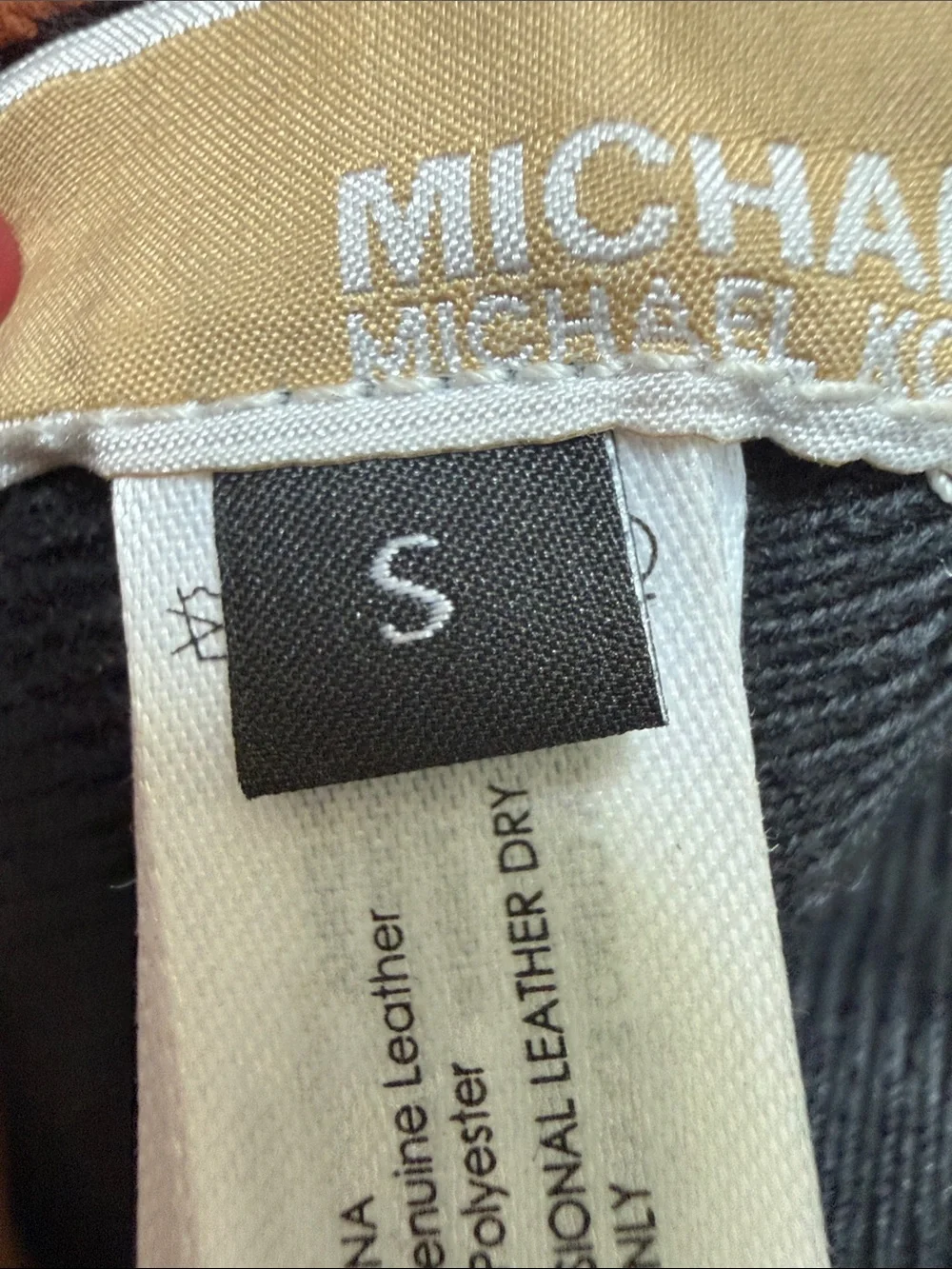 Michael Kors Quilted Leather Tech Gloves Chocolate Brown Size S NWT